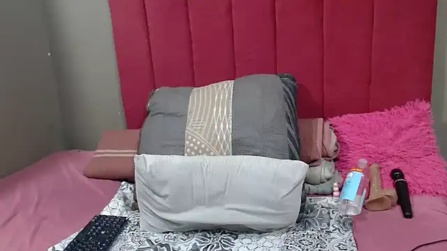 PinkyxGodess online show from April 27, 2026, 10:41 pm