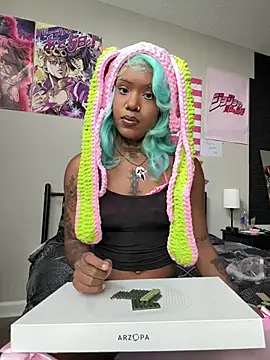 Snapshot of spookiebaddie chatting on July 1, 2026, 8:30 pm spookiebaddie online show from July 1, 2026, 8:30 pm