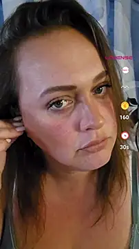 Blondibaby online show from July 1, 2026, 8:19 pm