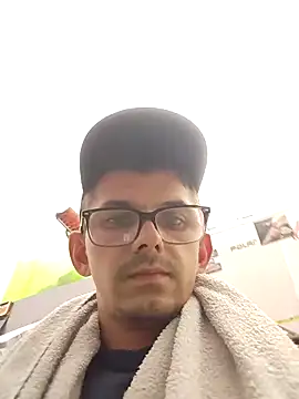 ENzFa online show from May 9, 2026, 11:43 pm