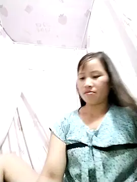 Snapshot of Yo-must chatting on April 22, 2026, 3:42 am Yo-must online show from April 22, 2026, 3:42 am