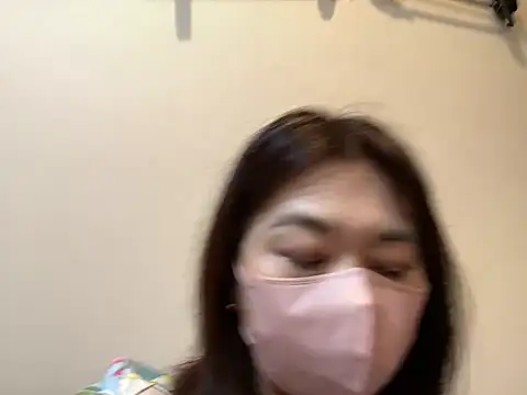 Snapshot of lemonade_madame chatting on June 7, 2026, 1:43 am lemonade madame online show from June 7, 2026, 1:43 am