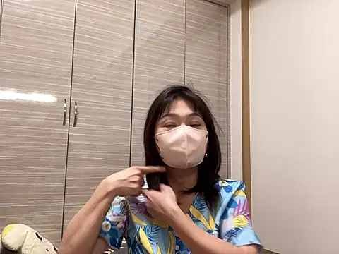 Snapshot of lemonade_madame chatting on July 20, 2026, 1:13 pm lemonade madame online show from July 20, 2026, 1:13 pm
