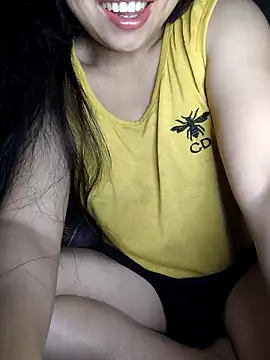   Amanda   online show from May 4, 2026, 10:39 pm