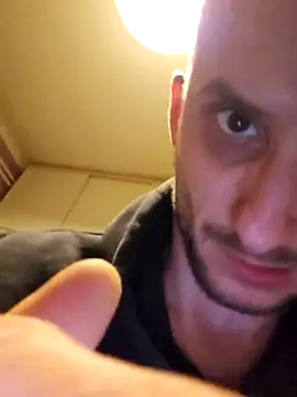 UpbeatXiphias online show from May 3, 2026, 12:38 am