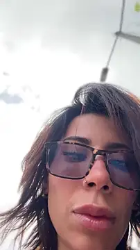 Snapshot of AlmaSajor_ chatting on June 4, 2026, 2:56 pm AlmaSajor online show from June 4, 2026, 2:56 pm