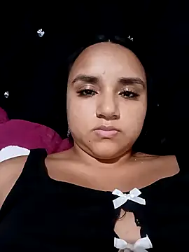 Snapshot of Valentina_Narvaez chatting on May 4, 2026, 7:32 pm Valentina Narvaez online show from May 4, 2026, 7:32 pm