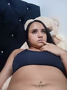 Snapshot of Valentina_Narvaez chatting on May 23, 2026, 7:29 pm Valentina Narvaez online show from May 23, 2026, 7:29 pm