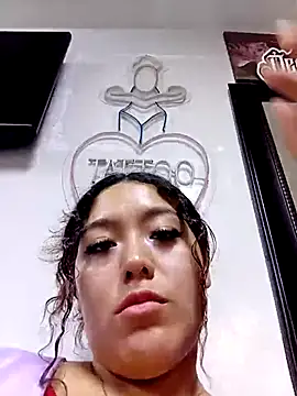 BlancaNievesxxo online show from April 6, 2026, 10:22 pm