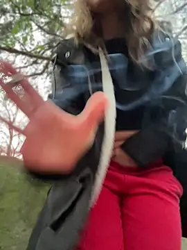 vanessa anne online show from April 17, 2026, 4:32 pm