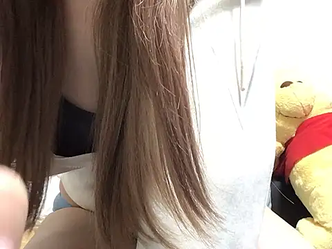 Snapshot of himari_0915 chatting on April 23, 2026, 1:57 pm himari 0915 online show from April 23, 2026, 1:57 pm