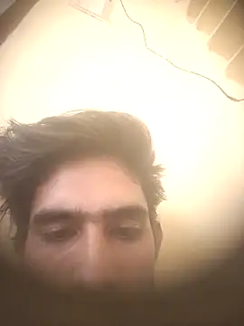 Snapshot of iztentacion chatting on April 5, 2026, 9:28 am iztentacion online show from April 5, 2026, 9:28 am