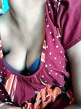 Kritika-sexy online show from June 12, 2026, 2:32 am