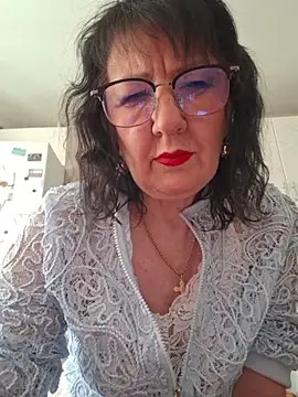 LaliaMia online show from April 19, 2026, 2:44 am