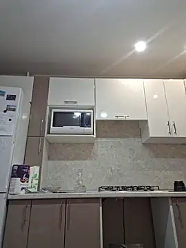 LaliaMia online show from April 21, 2026, 2:15 am