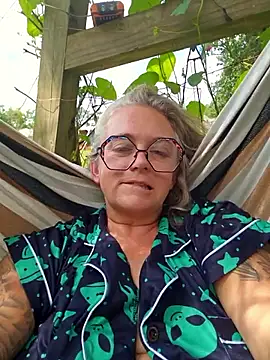 Blondejenn online show from May 19, 2026, 4:46 pm