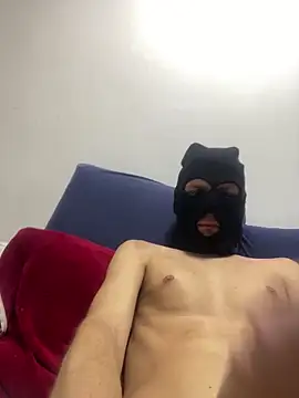 Couple PlayHot BR online show from April 12, 2026, 10:59 pm