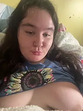 MoolahBaby42069 online show from April 18, 2026, 1:15 pm