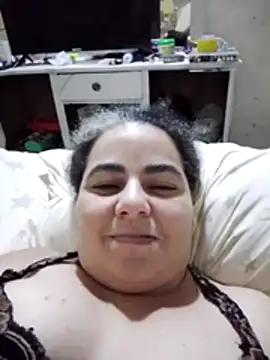 Snapshot of Golositadeamor chatting on June 2, 2026, 1:29 am Golositadeamor online show from June 2, 2026, 1:29 am