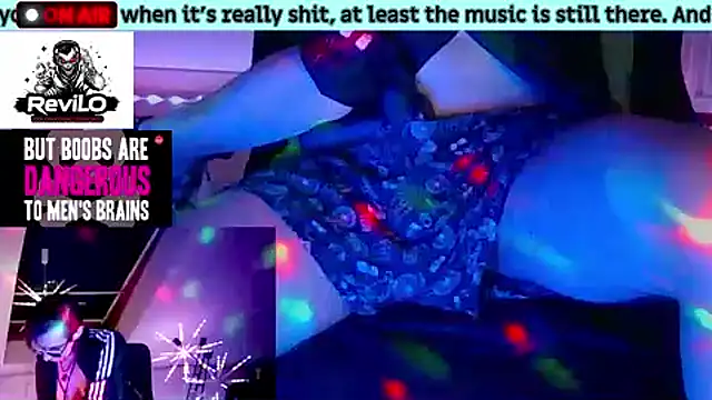 OllyFummler online show from April 18, 2026, 7:07 pm