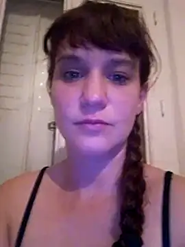Snapshot of Maggie38 chatting on June 2, 2026, 1:51 am Maggie38 online show from June 2, 2026, 1:51 am