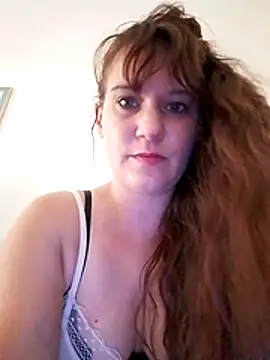 Snapshot of Maggie38 chatting on July 10, 2026, 8:29 am Maggie38 online show from July 10, 2026, 8:29 am