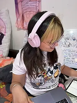 ZoeyDoll  online show from May 28, 2026, 2:53 am