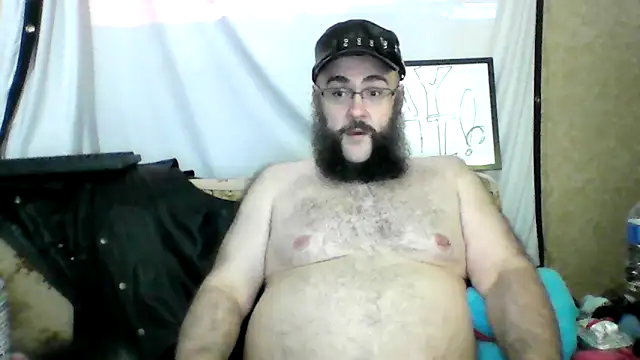 Snapshot of BriTheTopBear chatting on May 19, 2026, 3:02 am BriTheTopBear online show from May 19, 2026, 3:02 am