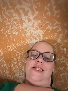 SlayNPlay online show from April 24, 2026, 2:47 am