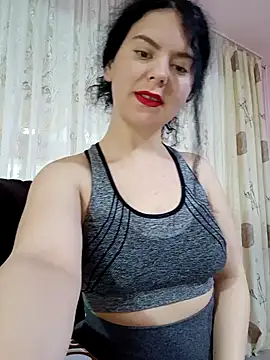 Flavyaaa online show from April 20, 2026, 5:10 am