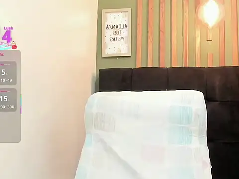Laura vega23 online show from April 18, 2026, 5:33 am