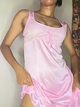 simran-cam online show from April 15, 2026, 7:58 pm