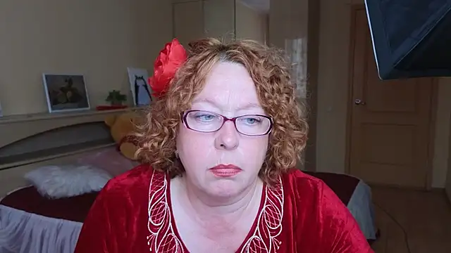 Fara Flutte online show from May 17, 2026, 10:33 am