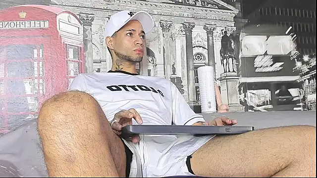 Daniel huge22 online show from April 9, 2026, 1:05 pm