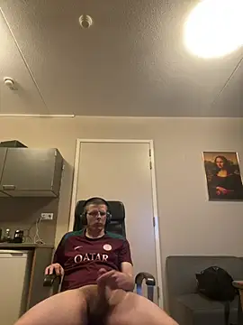 Darkessprince0208 online show from April 14, 2026, 9:21 pm