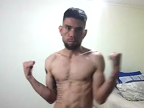 thomas2wood online show from June 10, 2026, 11:46 pm