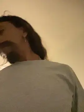 HDGarc online show from April 8, 2026, 5:18 am