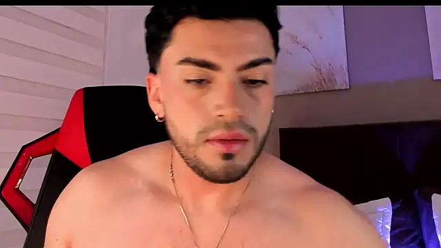 Snapshot of Alexander_Diazz chatting on April 13, 2026, 11:59 am Alexander Diazz online show from April 13, 2026, 11:59 am