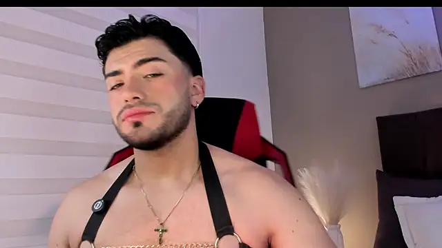 Snapshot of Alexander_Diazz chatting on April 14, 2026, 12:44 pm Alexander Diazz online show from April 14, 2026, 12:44 pm