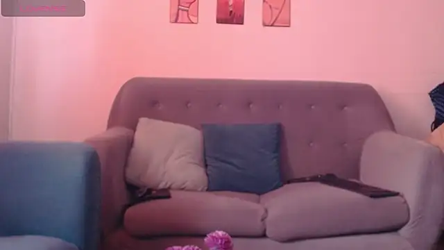 SEXXADDICTXXX online show from April 29, 2026, 5:30 pm