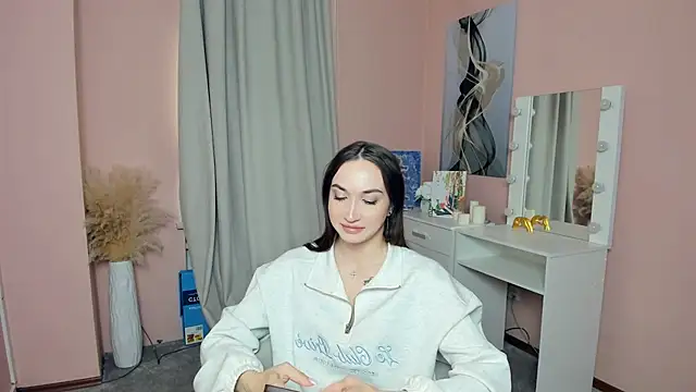 Snapshot of AngeleZeidler chatting on April 8, 2026, 6:46 am AngeleZeidler online show from April 8, 2026, 6:46 am