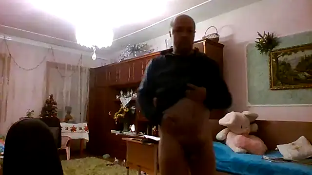 Luceriusbigass online show from December 27, 2024, 4:21 pm