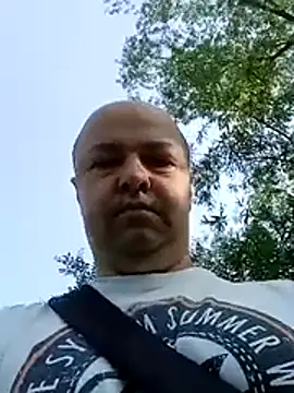 Snapshot of Luceriusbigass chatting on June 26, 2026, 5:01 am Luceriusbigass online show from June 26, 2026, 5:01 am