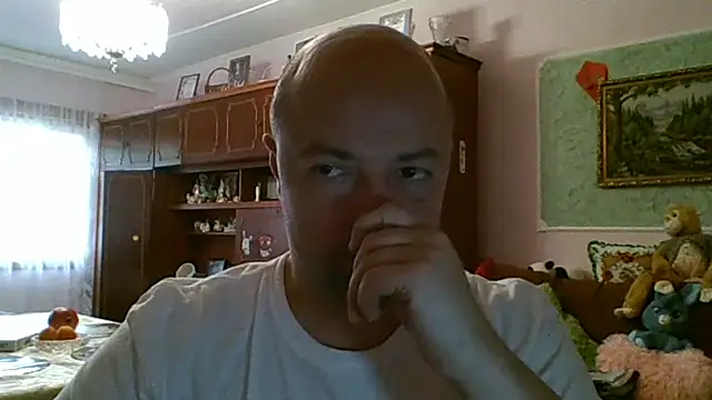 Snapshot of Luceriusbigass chatting on July 4, 2026, 3:18 pm Luceriusbigass online show from July 4, 2026, 3:18 pm