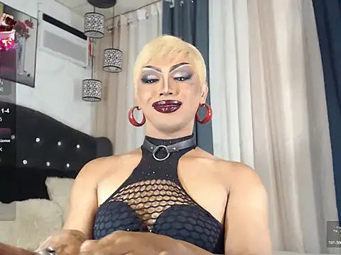 ButtWhoreBELLA online show from July 10, 2026, 9:17 pm