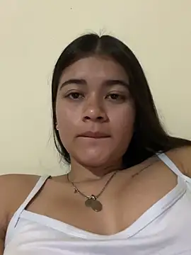 Kloe zaf online show from May 12, 2026, 5:59 am