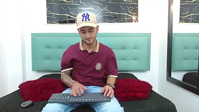 PowerLustX online show from May 12, 2026, 3:58 am