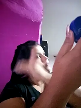 Sofia Moon01 online show from April 18, 2026, 2:59 am