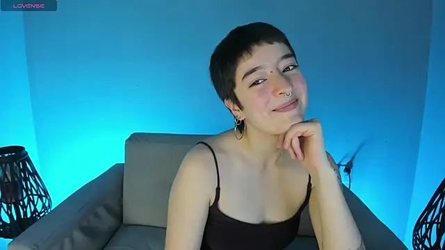 Snapshot of Atheena__ chatting on June 15, 2026, 1:46 pm Atheena online show from June 15, 2026, 1:46 pm