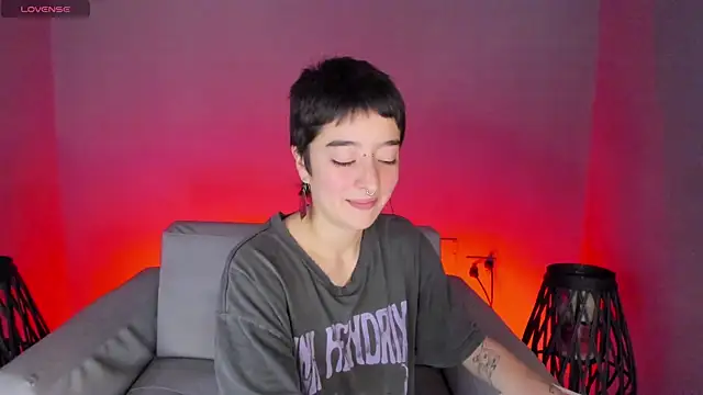 Snapshot of Atheena__ chatting on June 22, 2026, 12:24 pm Atheena online show from June 22, 2026, 12:24 pm